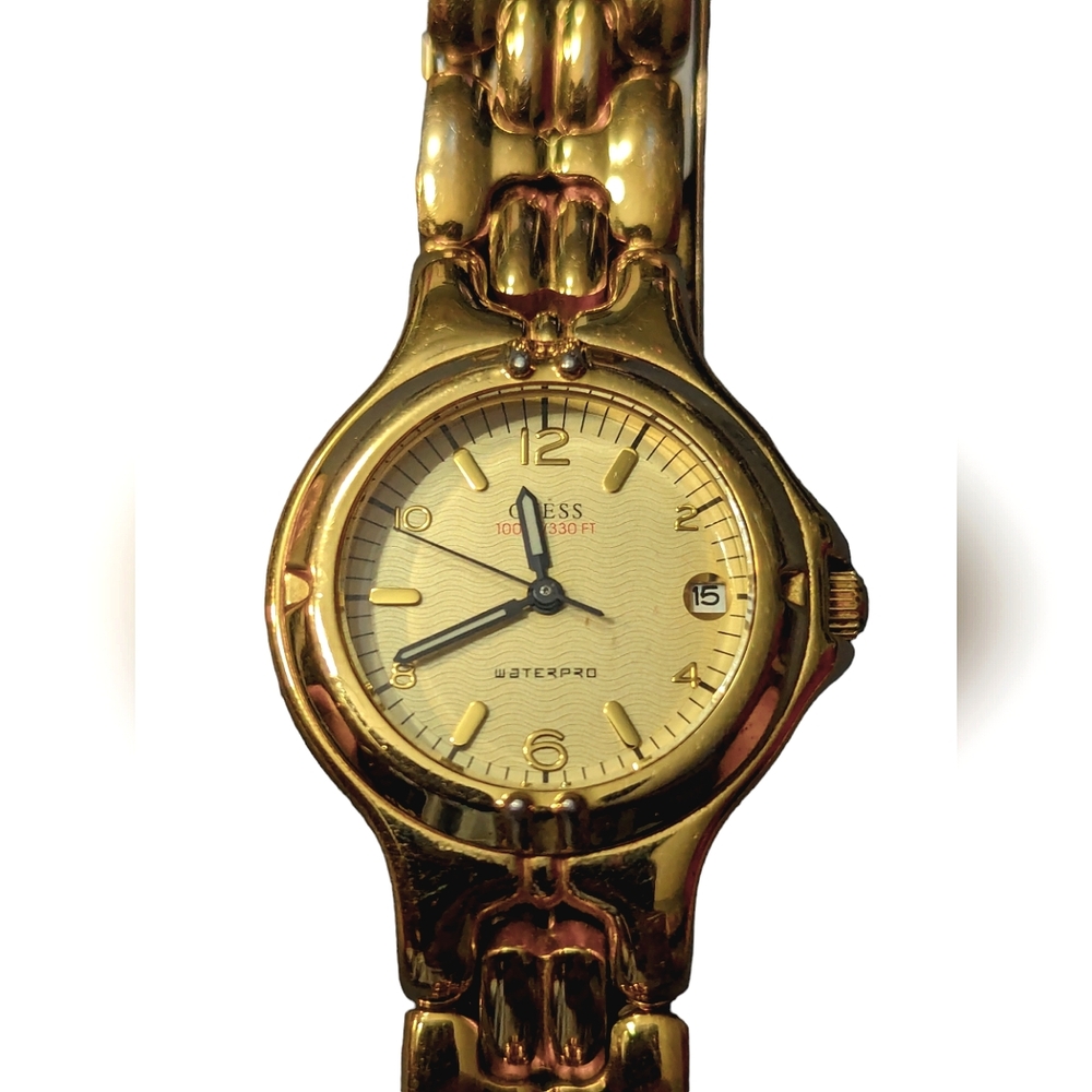 GUESS 100M WATERPRO WOMENS WATCH gold TONE RUNNING NEW BATTERY